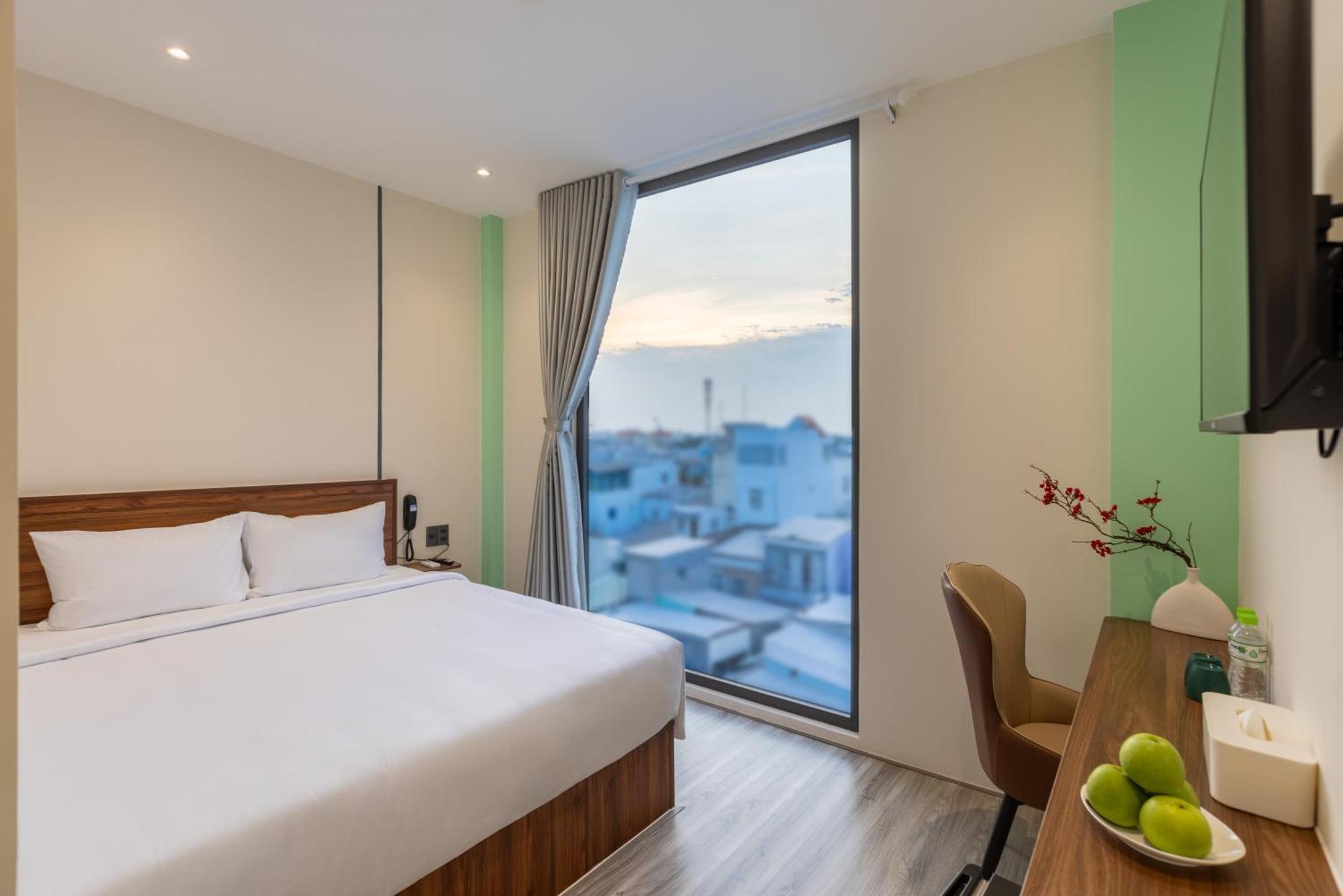 V'Luna Hotel - Managed By Thm Cần Thơ Kültér fotó